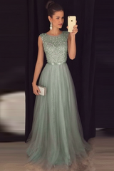 Bridelily Grey A-line Prom Dresses Beaded Long Tulle Evening Gowns