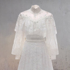 A-Line Lace Appliques Illusion Neck Wedding Dresses