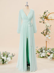 A-lijn lange mouwen chiffon v-neck geplooide vloerlengte bruidsmeisje jurk