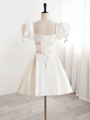 Robe de bal courte en décolleté carré en ligne, robe de retour à la maison mignonne