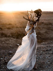 Beach A-Line V-Neck Long Sleeves Wedding Dress with Appliques