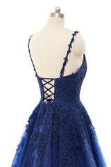 A-line V-neck Spaghetti strap Floor-length Sleeveless Backless Appliques Lace Elegant Prom Dress