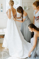 A Line Illustion V Neckline Floral Lace Back Court Train Wedding Dress