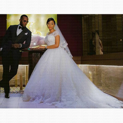 A Line Scoop Short Sleeves Lace African Wedding Dresses Sequins