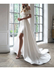 Wholesale Bridal Shower Simple Wedding Dresses Glitter & Sparkle Wedding Dresses Ball Gown Off Shoulder Sleeveless Tea Length Lace Bridal Gowns With Appliques Solid Color