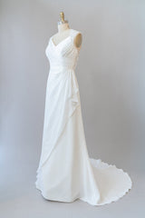 Geweldige lange schede kant chiffon backless trouwjurk
