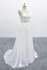 Awesome V-neck A-line Lace Chiffon Wedding Dress