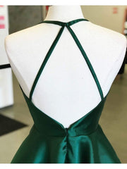 Robes de bal courtes vert foncé sans dos, robes de retour à retour formel vert foncé