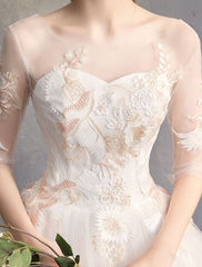 Ball Gown Princess Wedding Dresses Ivory Half Sleeve Backless Applique Bridal Dress