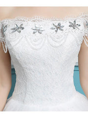 Ball Gown Wedding Dresses Off Shoulder Floor Length Lace Tulle Polyester Sleeveless Romantic