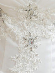 Ball Gown Wedding Dresses Sweetheart Neckline Floor Length Organza Strapless Glamorous Sparkle & Shine