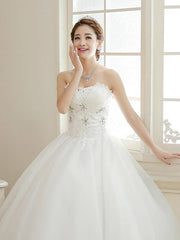 Ball Gown Wedding Dresses Sweetheart Neckline Floor Length Organza Strapless Glamorous Sparkle & Shine