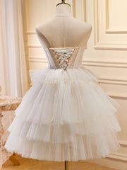 Robe de bal courte Pulle en tuge beige, robe à la maison beige
