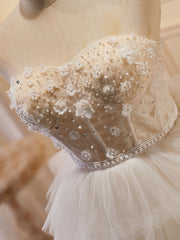 Robe de bal courte Pulle en tuge beige, robe à la maison beige