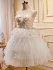 Robe de bal courte Pulle en tuge beige, robe à la maison beige