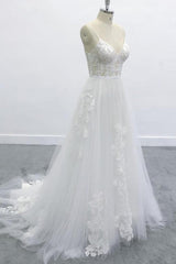 Best Spaghetti Strap Appliques Tulle Wedding Dress
