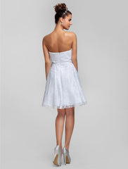 Princess / A-Line Bridesmaid Dress Sweetheart Sleeveless Knee Length Lace with Lace / Sash / Ribbon / Criss Cross