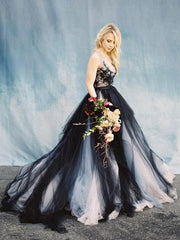 Black Gothic Wedding Dresses Dramatic A-Line Lace Bridal Gown