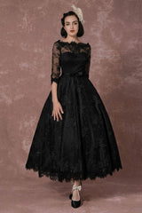 Vintage Champagne Lace Wedding Dress Bateau Neck Half Sleeve Tea Length Bridal Gown