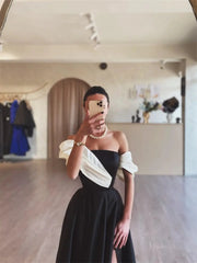 Black Satin Prom Dresses 2025 Off the Shoulder Formal Gown with High Slit FD5249