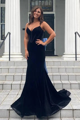 Black Velvet Mermaid Prom Dresses 2025 with Bow & Spaghetti Strap – FD5087