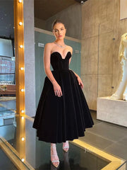 Black Velvet Prom Dresses with Sweetheart Neckline - FD5273