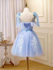 Robe de bal courte bleue, robe de retour à la maison mignonne bouffée avec dentelle