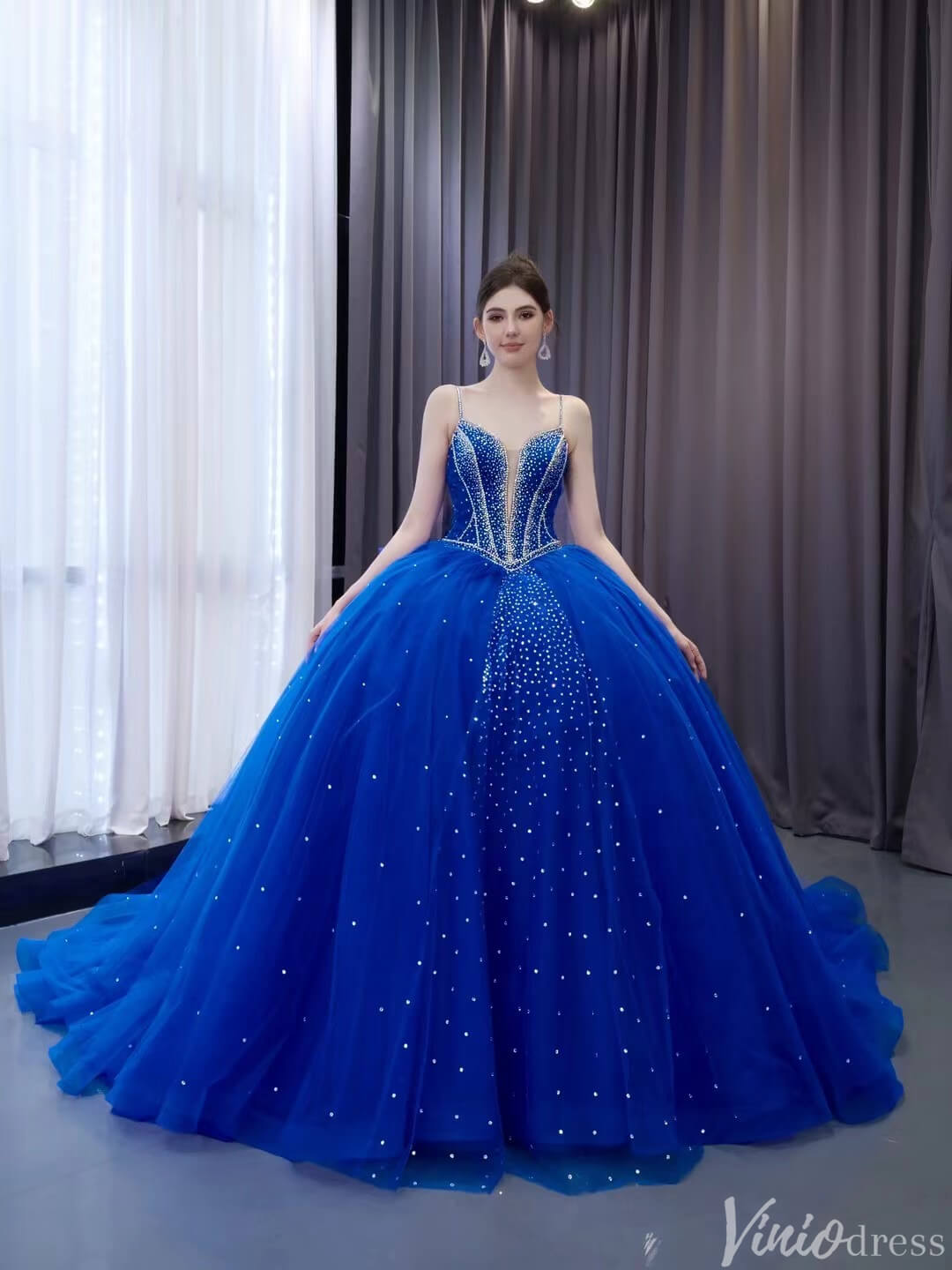 Blue Sparkly Beaded Wedding Gowns Spaghetti Strap Bow Quince Dress 241087