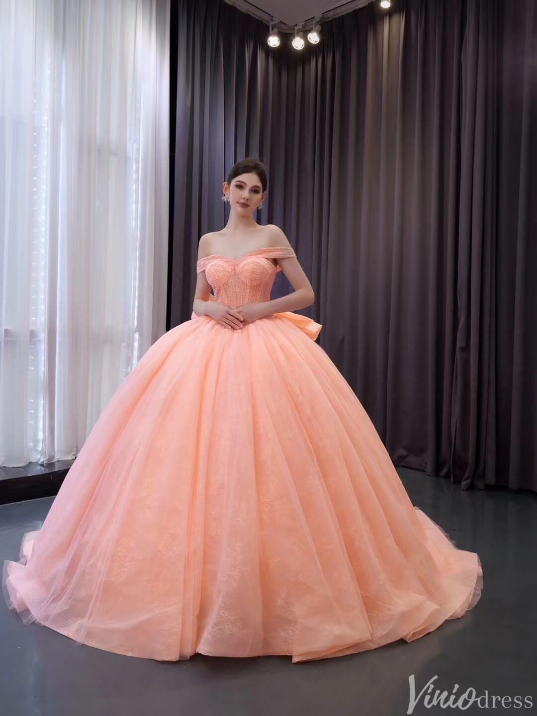 Blush Off the Shoulder Bow Wedding Gowns Lace Beaded Quinceanera Dress 241075