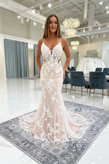 Chic Ivory Mermaid Wedding Dress Tulle lace Appliques Bridal Gown