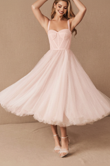 White Short Bridal Dress A-Line Sweetheart Pearls Tea Length Wedding Dress Spaghetti Straps