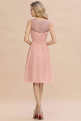 Elegant Ruffle Chiffon Short Bridesmaid Dress Sleeveless V-Neck Aline Knee Length Homecoming Dress