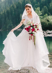 Bohemian Wedding Dresses Lace Short Sleeve Chiffon Bridal Gowns