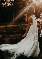 Bohemian V-Neck Backless Romantic Dreamy Bridal Gowns Wedding Dresses