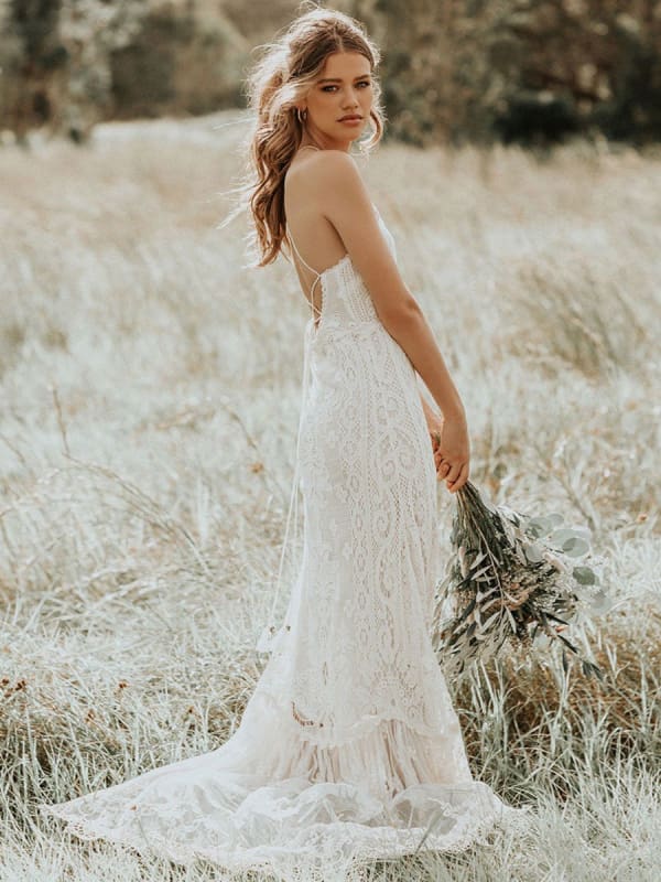 Lace A Line Boho Wedding Dress Halter Sleeveless Bridal Gown With Train