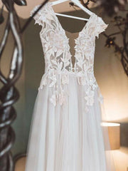 Boho Wedding Dress Ivory V Neck Short Sleeve Applique Slit Bridal Dress