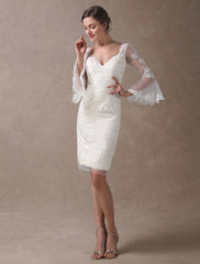 Boho Wedding Dresses Short Sheath Beach Bridal Dress Lace Applique V Neck Knee Length Summer Wedding Gowns