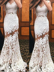 Bridelily Mermaid Lace Scoop Sleeveless Sweep/Brush Train With Dresses