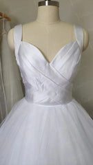 Broad Strap V Neck Ball Gown Wedding Dresses with Ruffle Skirt VW1121