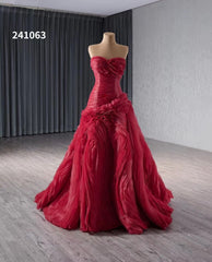 Burgundy Tiered Ruffled Wedding Gowns Strapless Quince Dress 241063