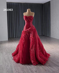 Burgundy Tiered Ruffled Wedding Gowns Strapless Quince Dress 241063