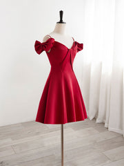 Bourgogne en V couche en satin robe de bal courte, robe de retour bordeaux