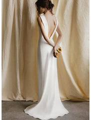 Wholesale Reception Open Back Simple Wedding Dresses Sheath / Column Scoop Neck Sleeveless Sweep / Brush Train Satin Bridal Gowns With Solid Color Summer Wedding Party