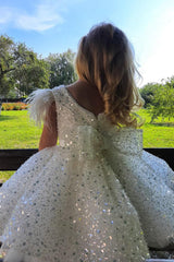 Cap Sleeves Tulle Sequins Flower Girl Dress Crew Neck Beadings Girl Party Dress Ball Gown with Bow