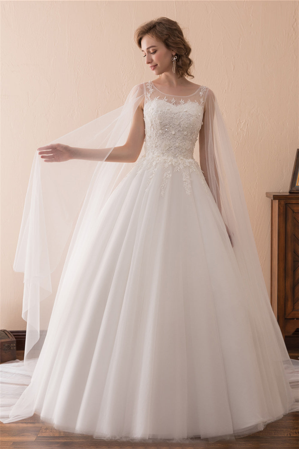 Cape Cloak Tule Appliques witte trouwjurken