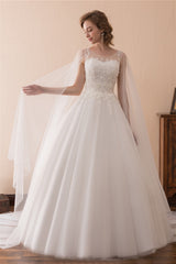 Cape Cloak Tule Appliques witte trouwjurken
