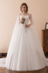 Cape Cloak Tule Appliques witte trouwjurken