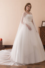 Cape Cloak Tule Appliques witte trouwjurken