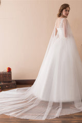 Cape Cloak Tule Appliques witte trouwjurken