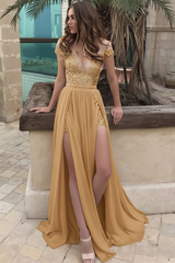 Boho Wedding Dresses Chiffon Deep V Neck Short Sleeve Lace Appliqued Split Front Beach Bridal Gowns